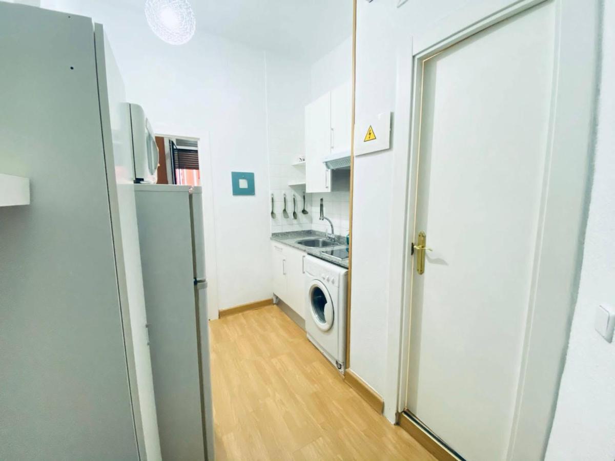 Apartamento En Gran Via De Madrid 45 4 Luaran gambar