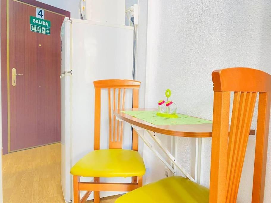 Apartamento En Gran Via De Madrid 45 4 Luaran gambar